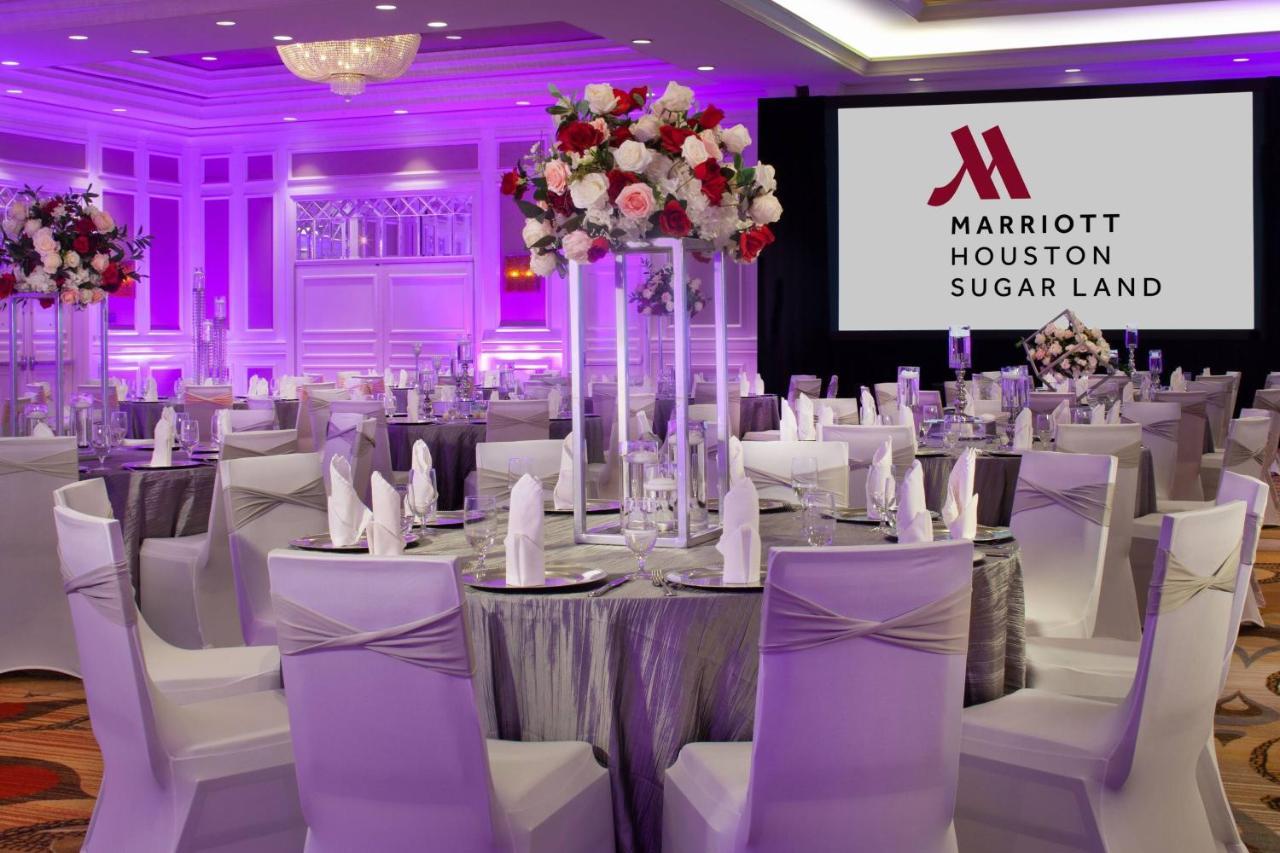 Отель Houston Marriott Шугар-Ленд Экстерьер фото