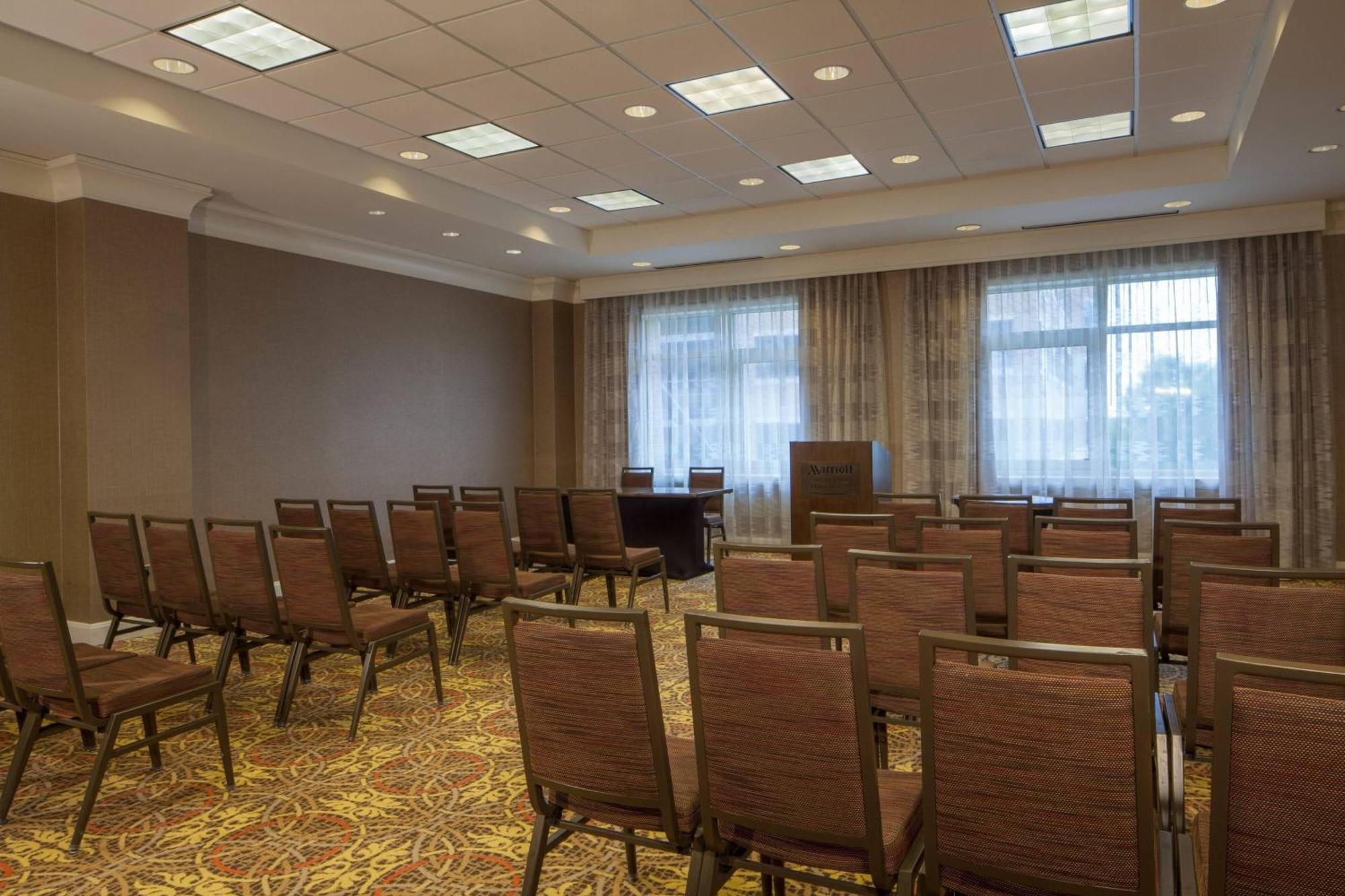 Отель Houston Marriott Шугар-Ленд Экстерьер фото